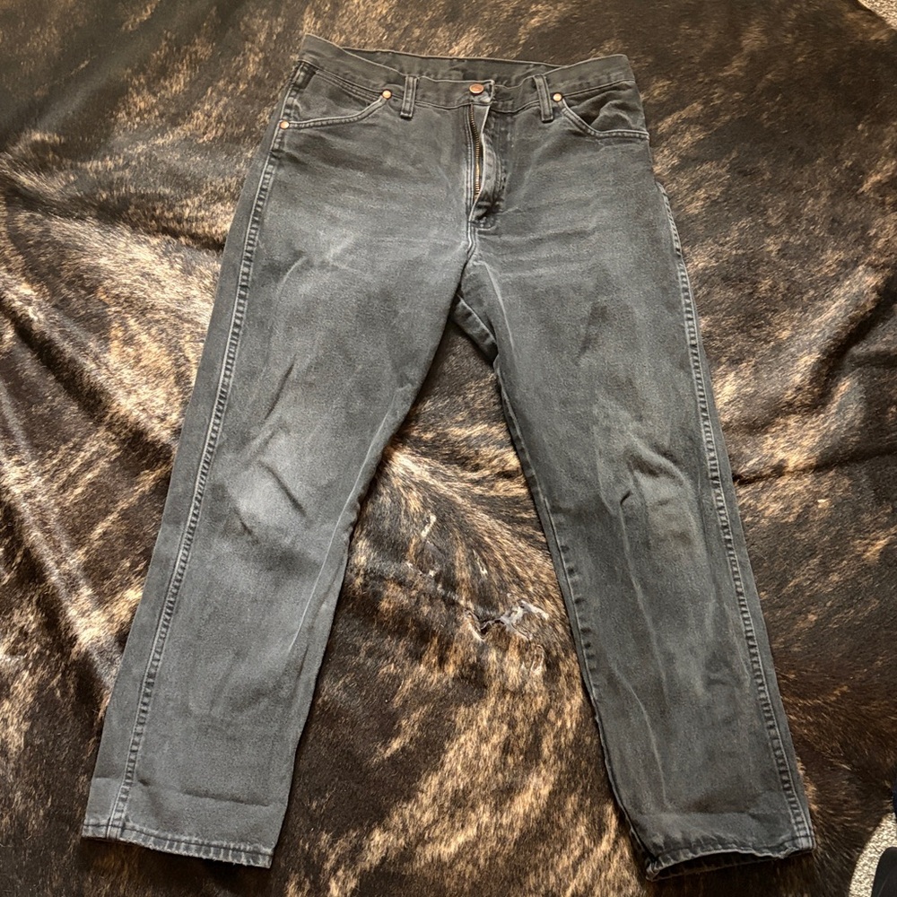 90s Wrangler 13MWZ Black Denim Jeans Size 32x30 Cowboy Cut Original Fit
